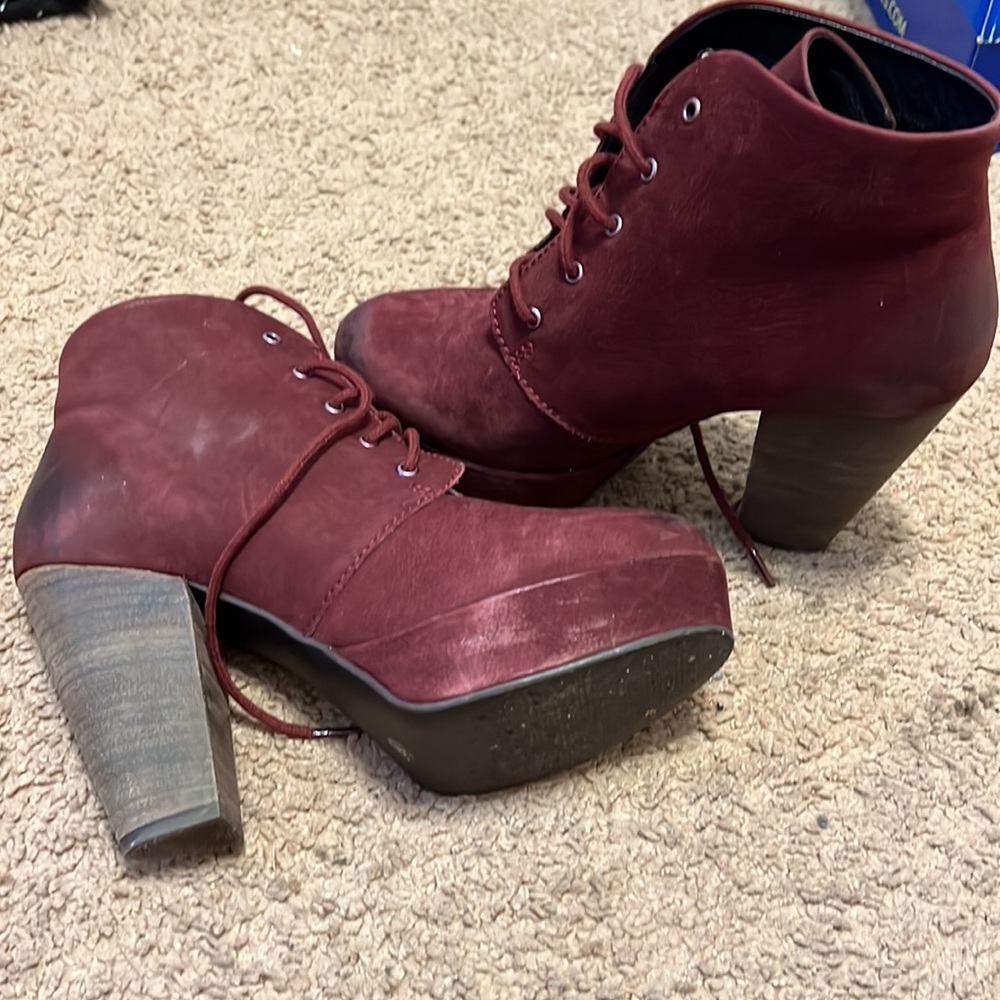 Steve Madden Raspy - Picture 2 of 3